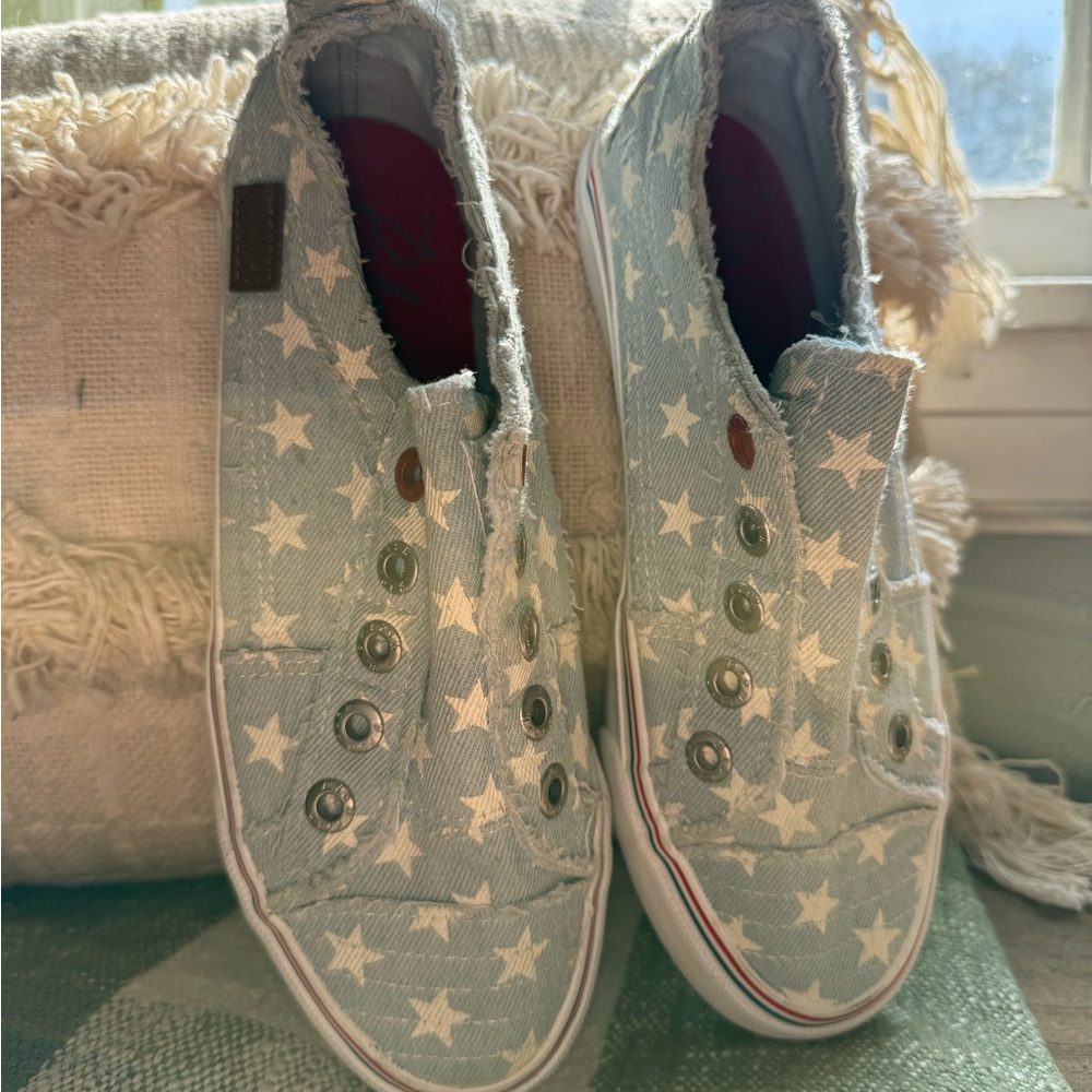 New Rare Vintage Blowfish Malibu Play Denim America Slip On Sneaker Y2K